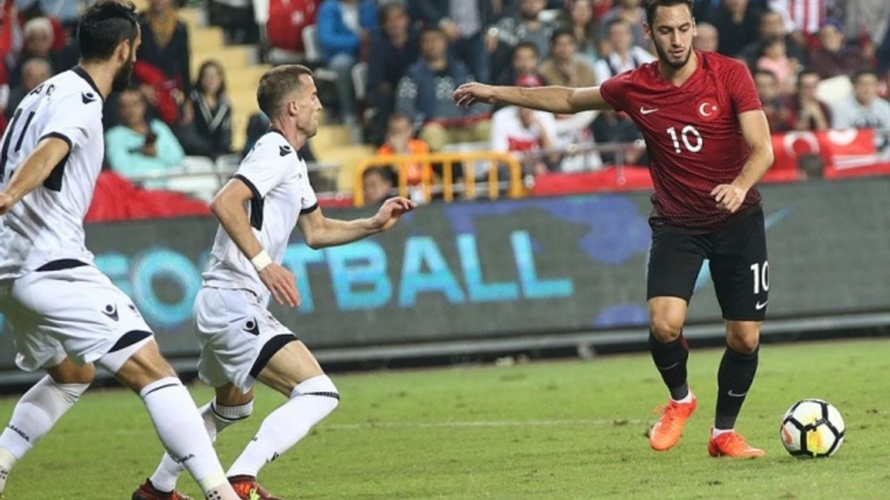 Arnavutluk-Türkiye maçının hakemi belli oldu