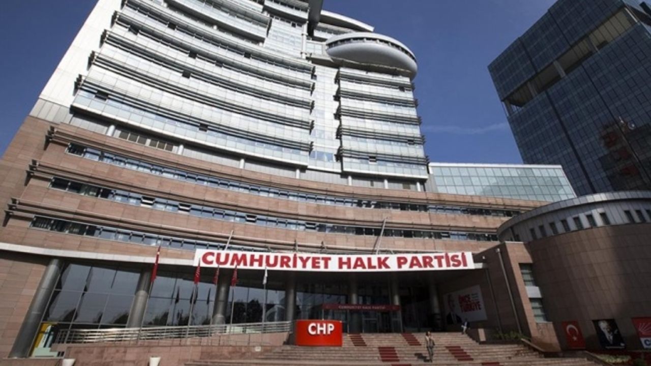 CHP Parti Meclisi kurultayın koronavirüs nedeniyle ertelenip ertelenmeyeceğini görüşecek