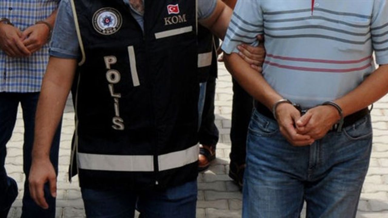 Elazığ'da terör örgütü propagandası yaptıkları gerekçesiyle 15 kişi yakalandı