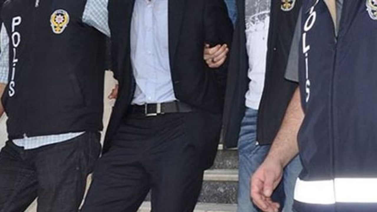 Polis koleji soruşturmasında 12'si avukat 36 kişiye FETÖ gözaltısı
