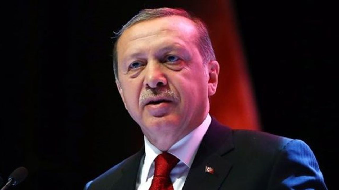 Cumhurbaşkanı Erdoğan: Kurun bu günlerde tekrar oynamaya başlaması geçici bir durumdur