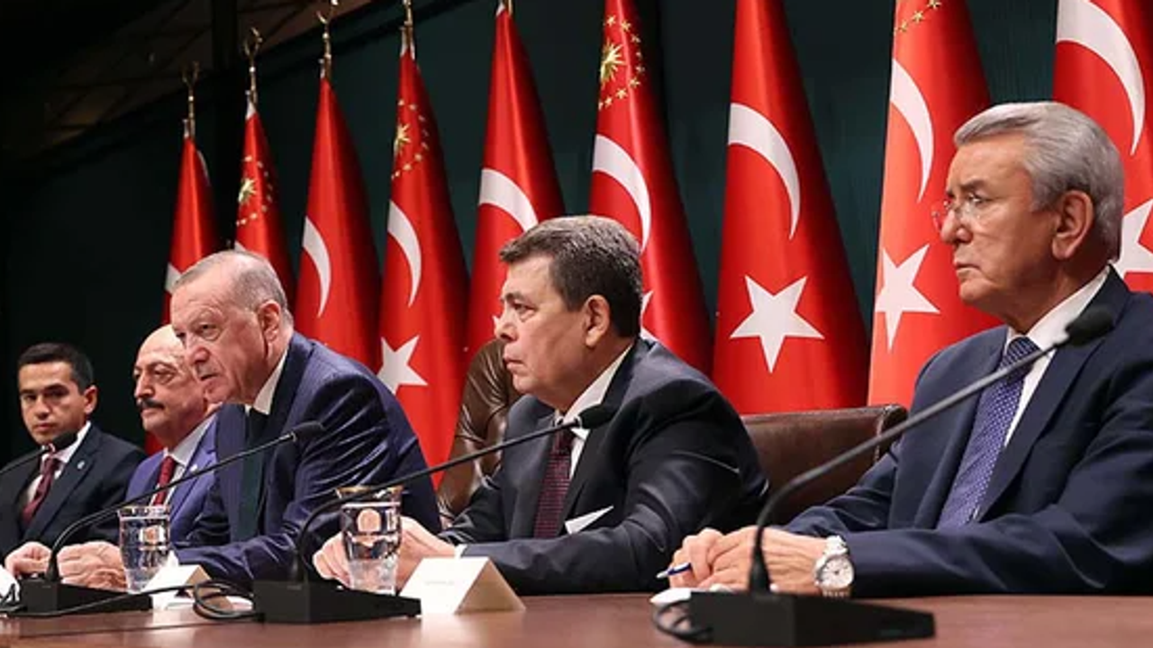 Erdoğan'dan ekonomi toplantısı, memur zammı ve vergi muafiyeti masada
