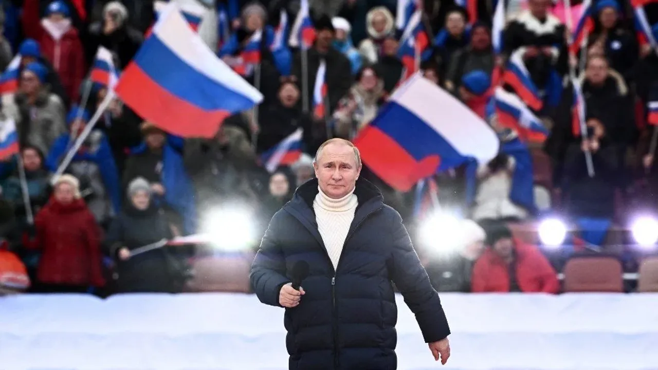 Putin’in 195 bin TL’lik paltosu gündem oldu: Rusya’daki asgari ücretin 25 katı