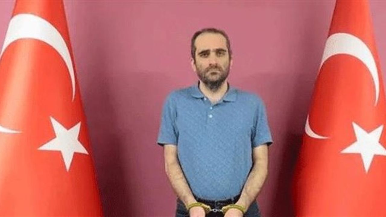 Elebaşı Gülen'in yeğenine FETÖ üyeliğinden 3 yıl 4 ay hapis