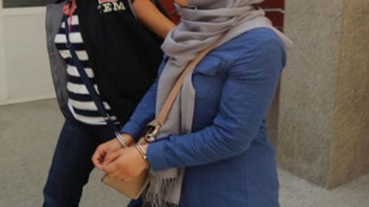 Milli Eğitim yapılanmasından firari FETÖ hükümlüsü kadın yakalandı