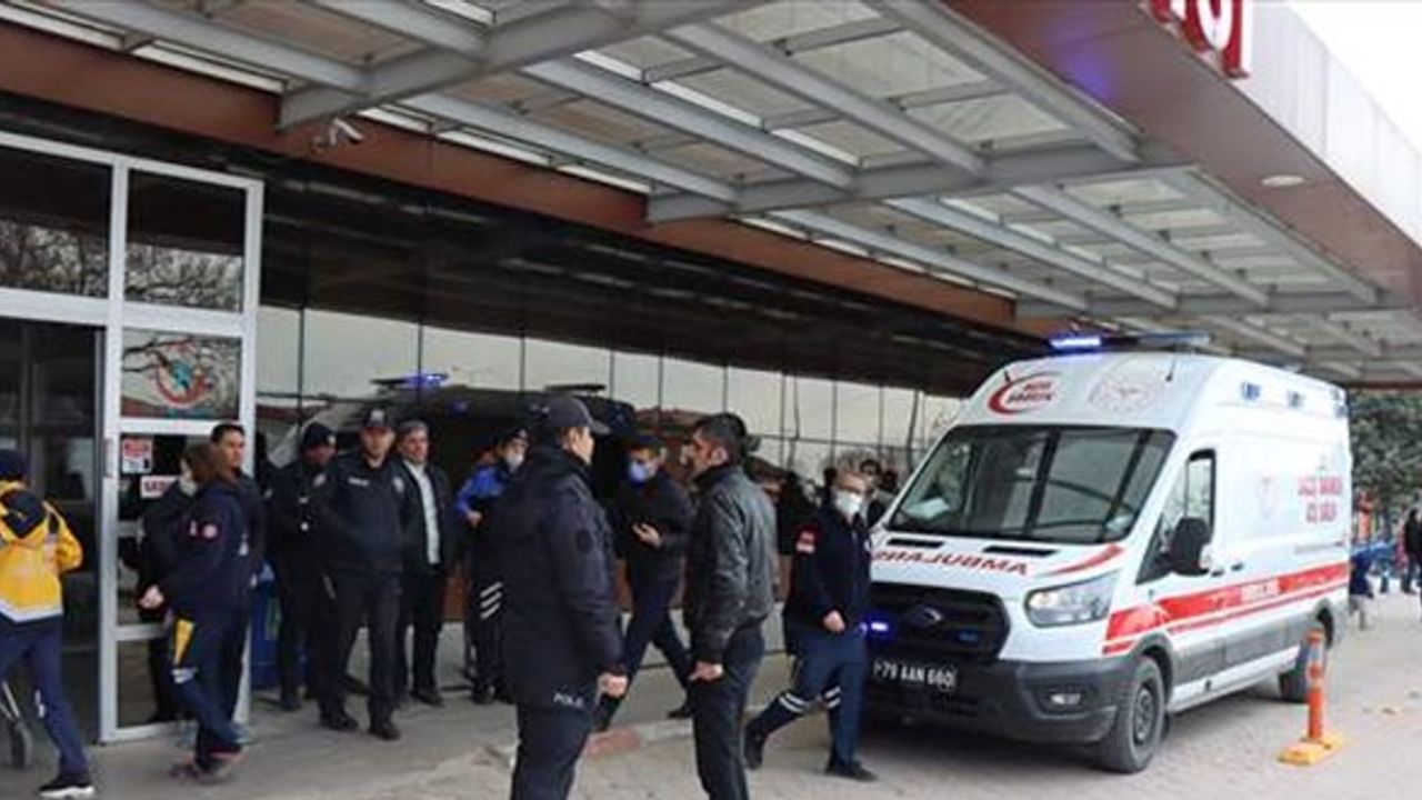 Kilis'te bir polis silahla biri eşi olan 2 hemşireyi yaraladı