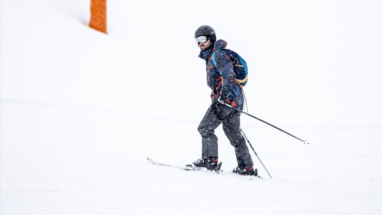 Palandöken ve Konaklı'da kayak sezonu kapandı