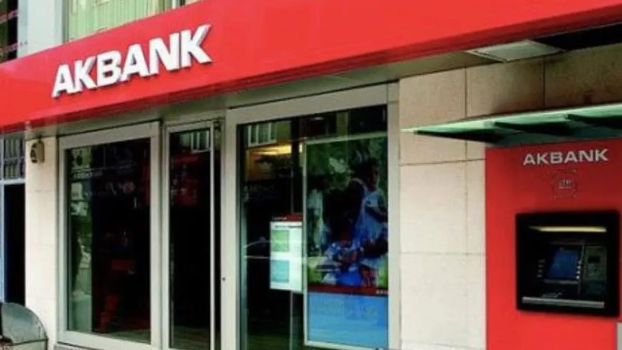 Akbank müşterilerine 1.500 Türk Lirası hediye ediyor!