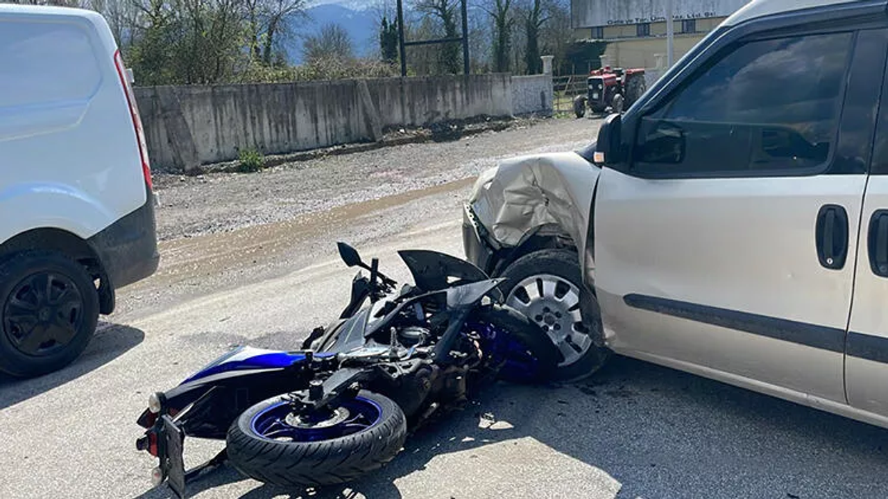 Kaza yapan motosiklet sürücüsünün duran kalbi yeniden çalıştırıldı
