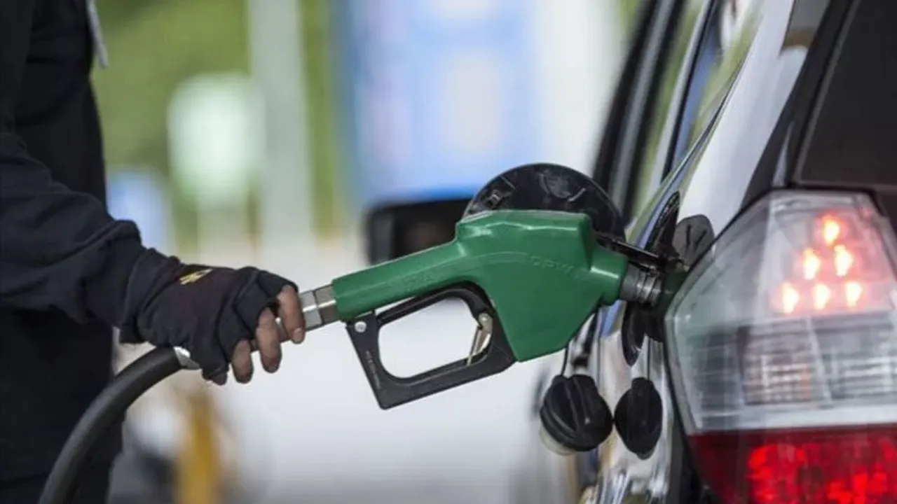 Bayram öncesi büyük zam: Benzinin litre fiyatı 20 TL'yi geçti