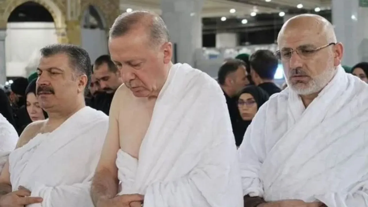 CHP'den Erdoğan'a tepki: "Devletin uçağına binip, devletin parası ile konaklayıp umre olmaz, kabul olmaz"