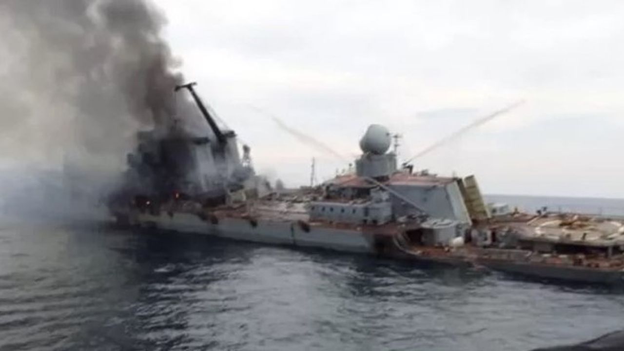 İstihbarat savaşları büyüyor! Bir Rus gemisi daha ABD yardımıyla batırıldı