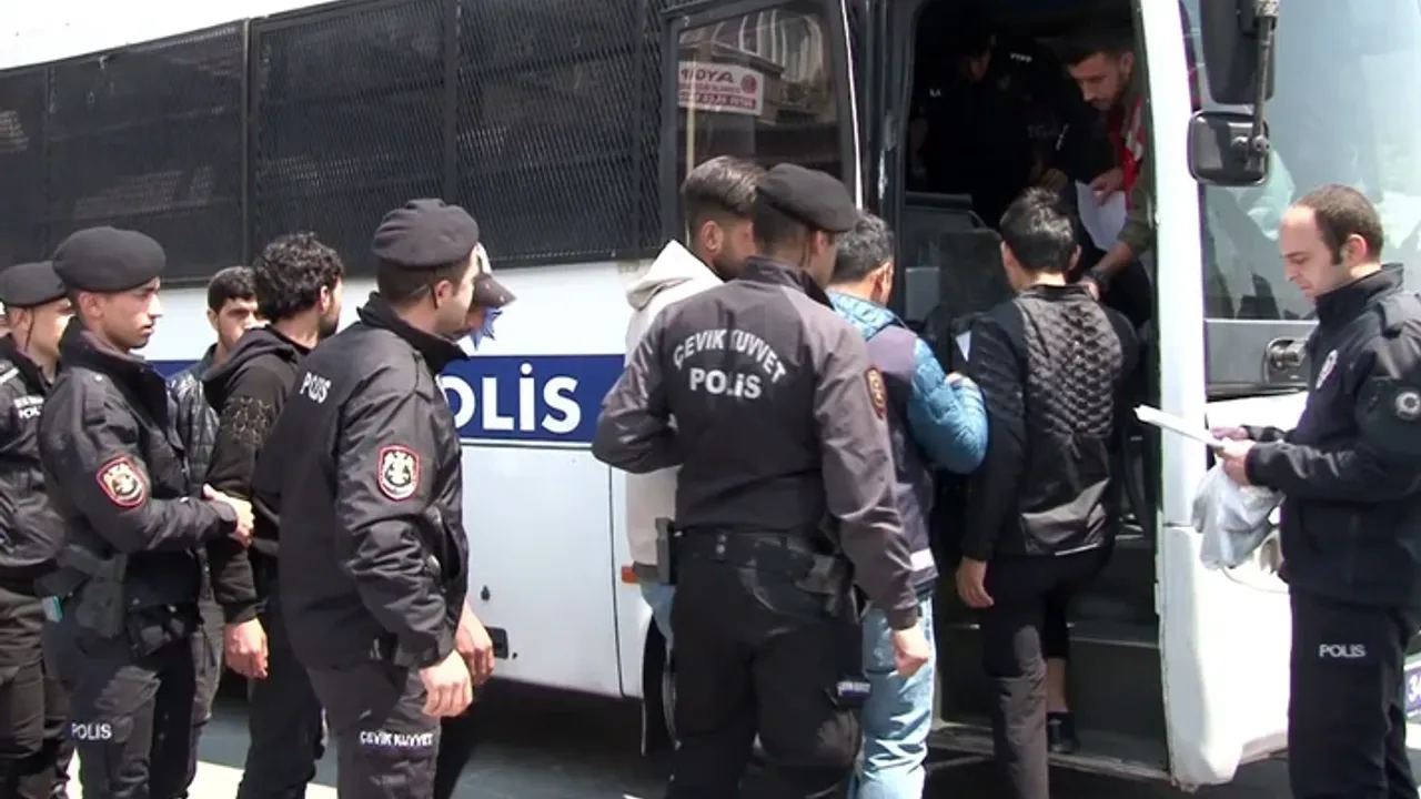 İstanbul'da 441 kaçak göçmen daha yakalandı