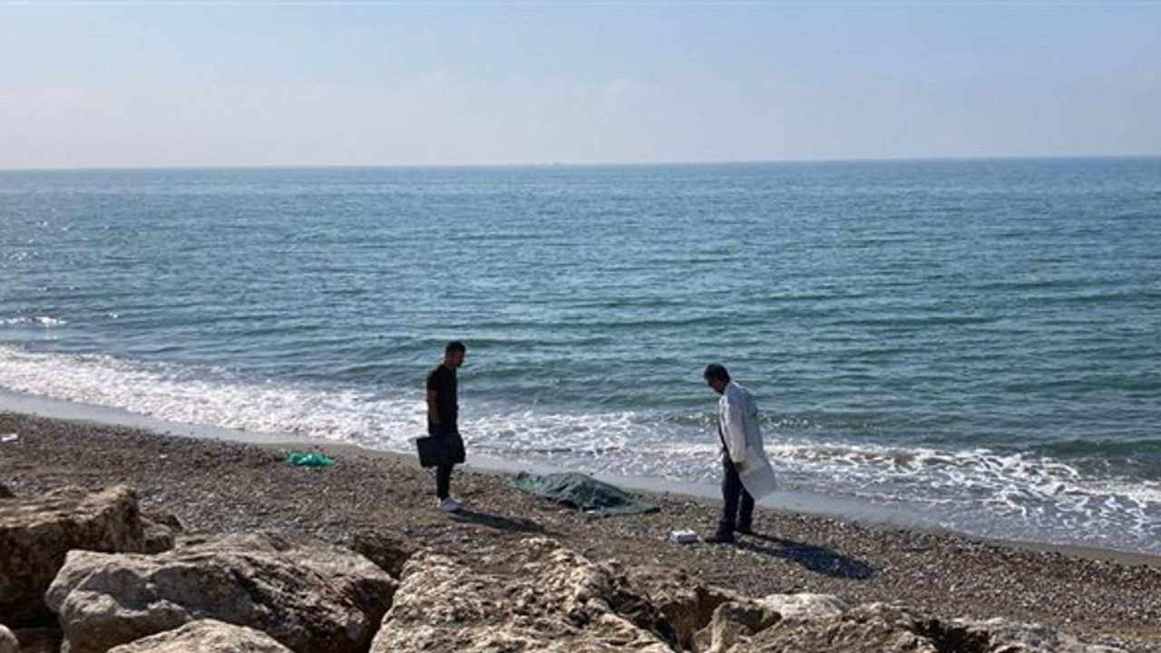 Mersin' de 64 yaşındaki emekli öğretmen denizde boğuldu