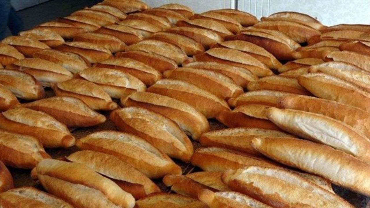 KKTC'de ekmek 7 lira oldu