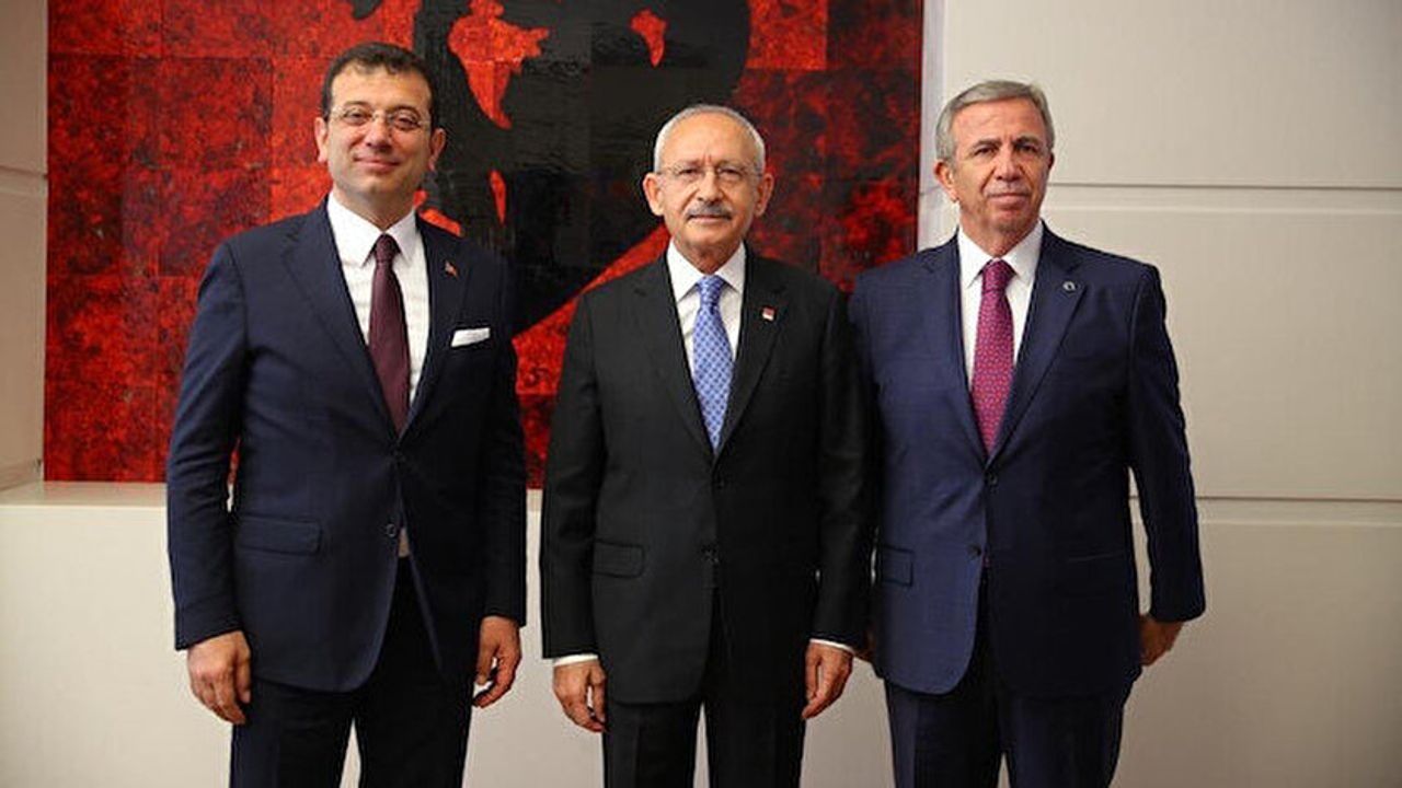 Selvi: İmamoğlu'nun önünü tekrar açmak için Kılıçdaroğlu ile Mansur Yavaş'a 'operasyon çekiliyor''