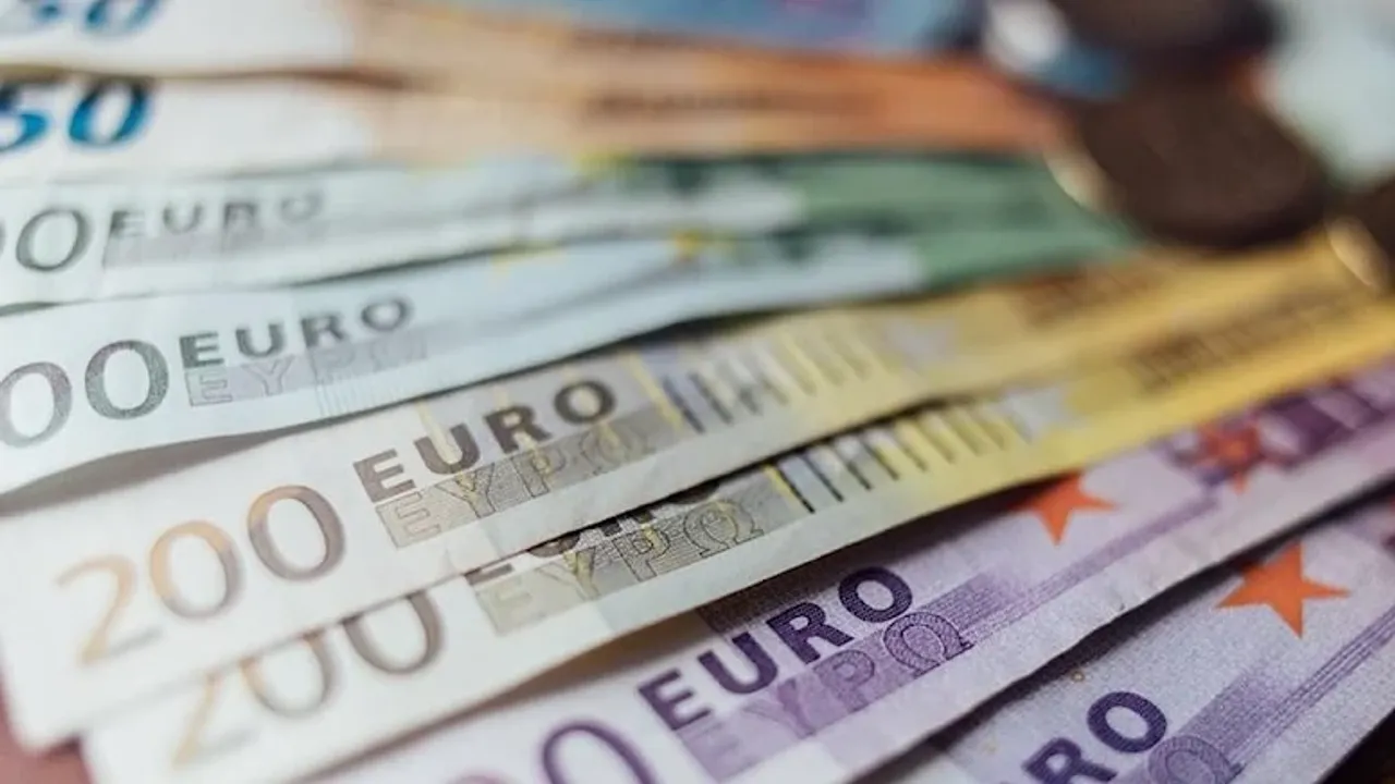 Euro, TL karşısında son 6 ayın zirvesinde! Gözler Avrupa Merkez Bankası’nda