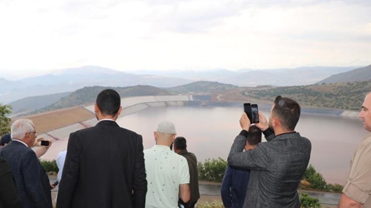 Siyanür akan boru kırıldı, 20 ton siyanür Fırat Nehrine aktı