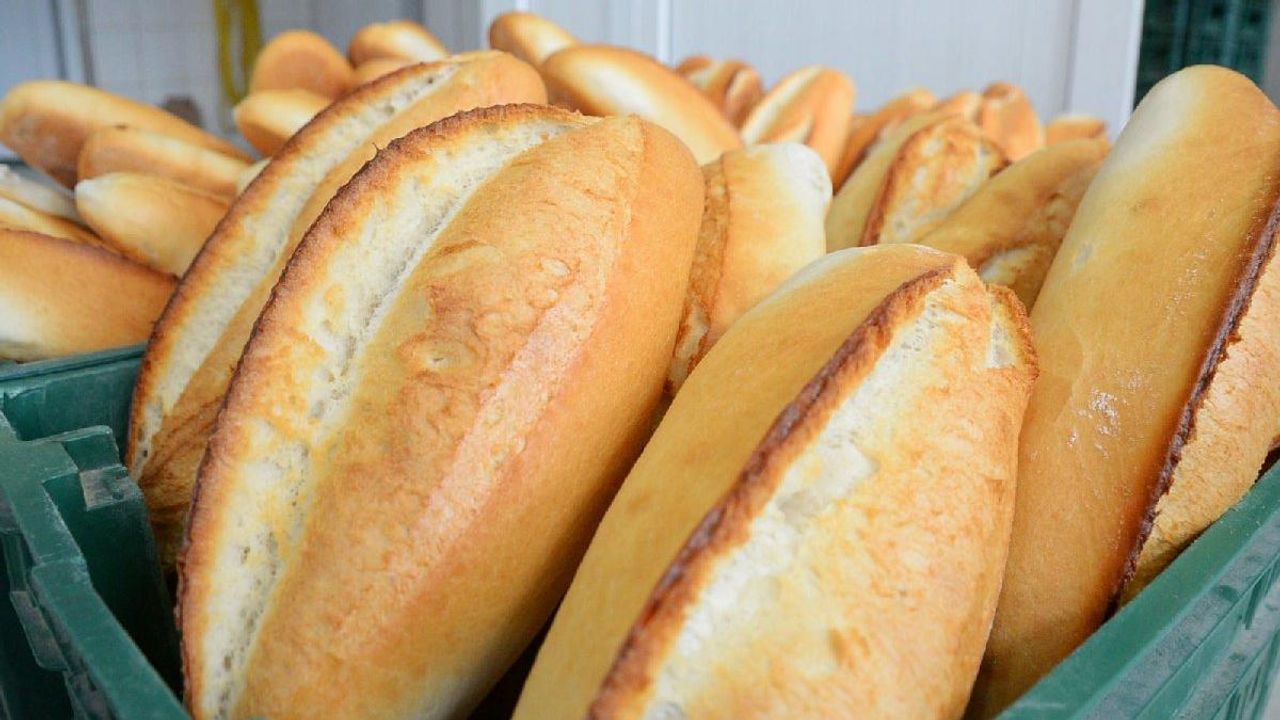 Kütahya'da hem fırın ekmeğine hem de halk ekmeğe zam yapıldı