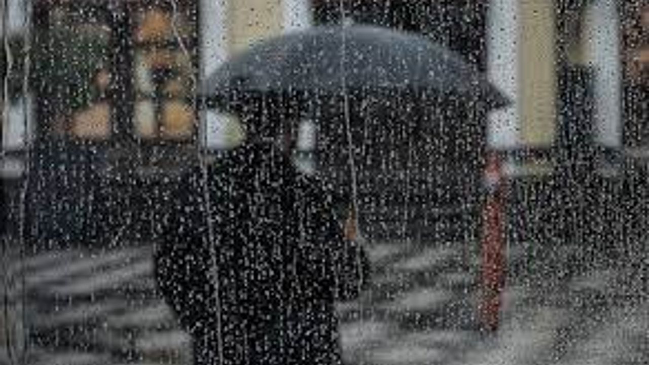 Bayram yağmurlu geçecek: Meteoroloji'den 10 il için uyarı geldi