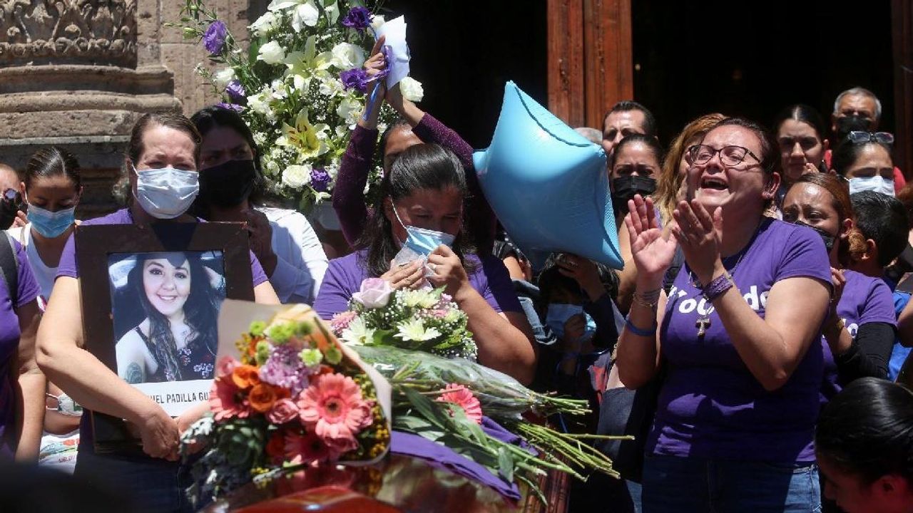 Meksika’da dehşet veren olay! Kadını diri diri yaktılar