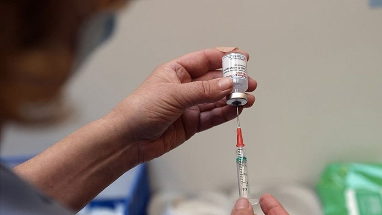 4. doz aşı randevuları açıldı, kimler aşı olabilecek?