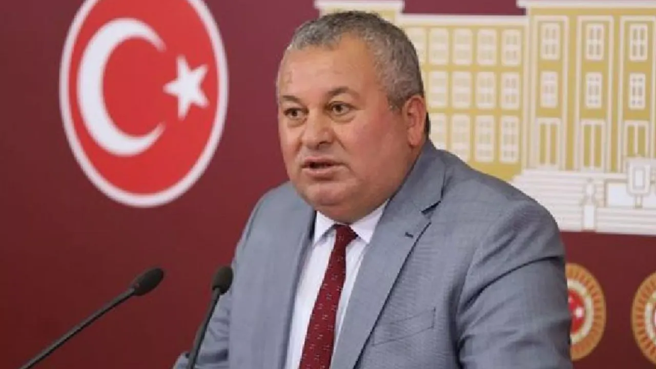 Cemal Enginyurt, Latif Şimşek'ten özür diledi