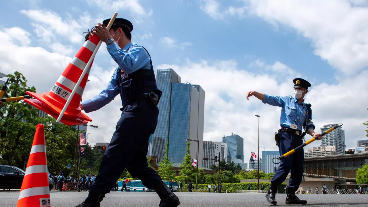 Japonya'da skandal olay! Sarhoş polis kişisel bilgileri içeren dosyaları kaybetti