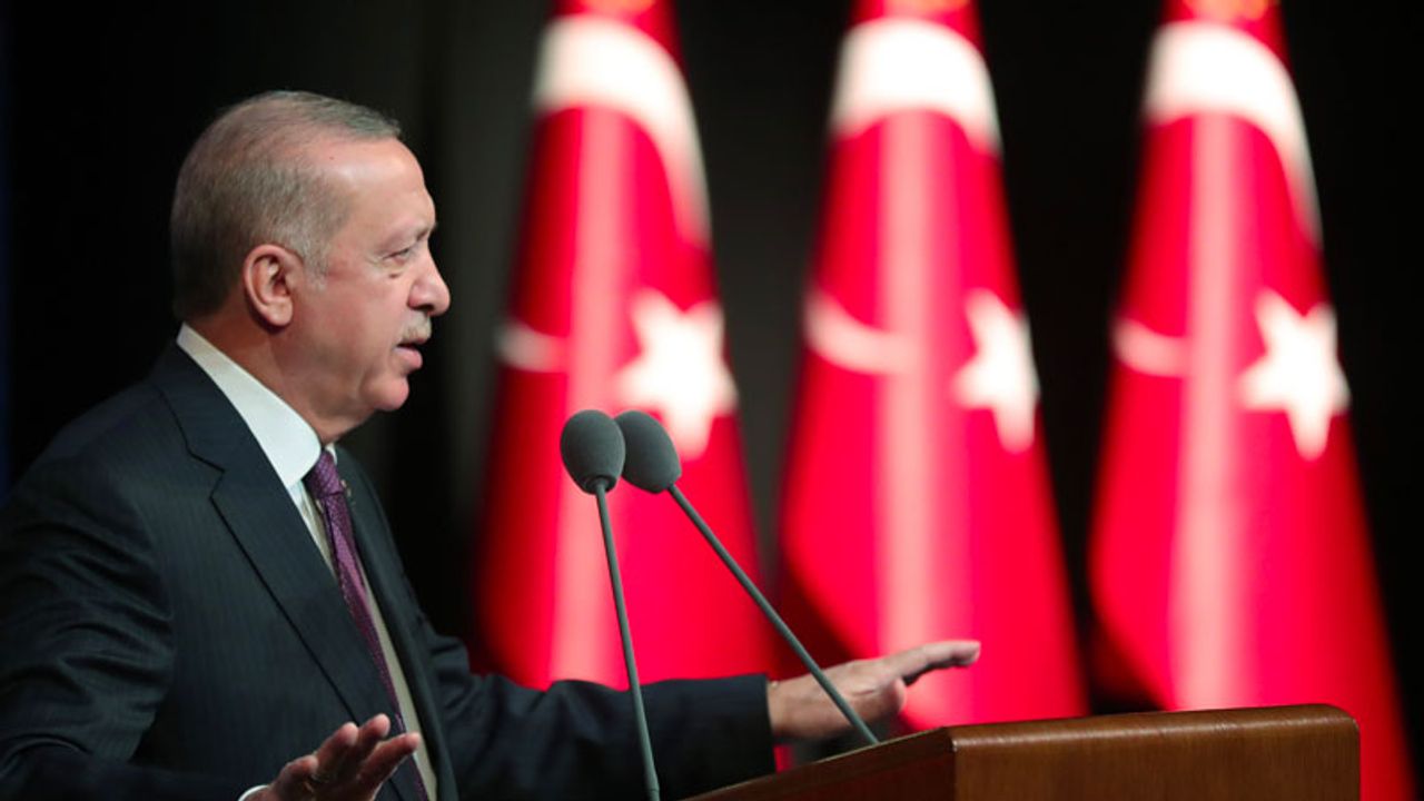Cumhurbaşkanı Erdoğan’dan büyükelçilere: Bu süreçte görüş ve kanaatlerinizi açık yüreklilikle paylaşmanızı rica ediyorum