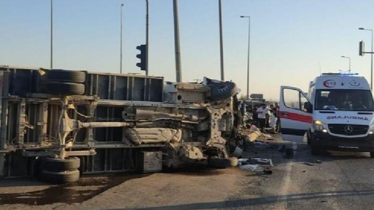 Kayseri-Niğde kara yolunda korkunç kaza! 2 çocuk öldü