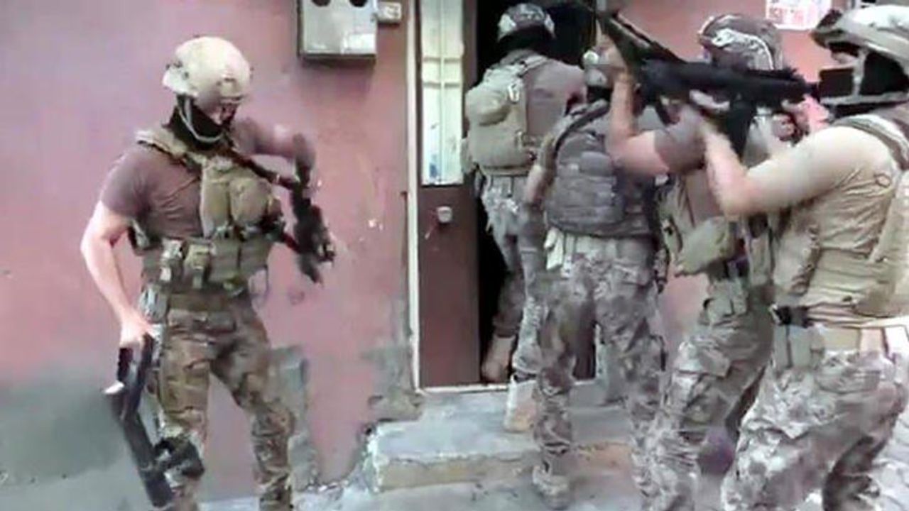 Gaziantep’te yapılan uyuşturucu operasyonu kapsamında 15 kişi gözaltına alındı