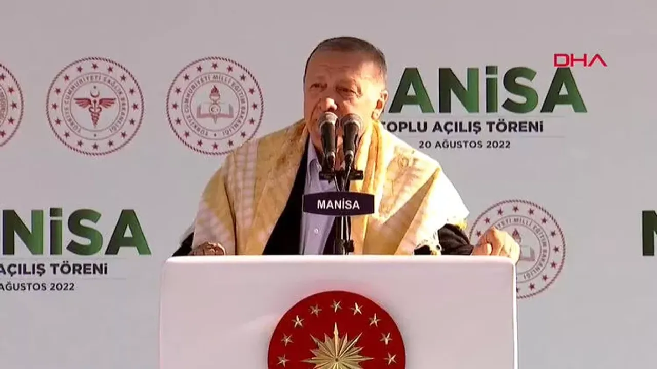 Cumhurbaşkanı Erdoğan: Millete sözümüz ve taahhüdümüz; ülkemizi 2053 vizyonuyla küresel yönetim ve ekonomi sisteminin en üst ligine çıkarmak