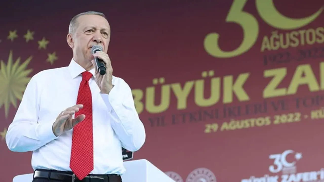 Cumhurbaşkanı Erdoğan: "Bir de utanmadan sıkılmadan 'işsizlik var' diyorlar. Ne işsizliği ya?"