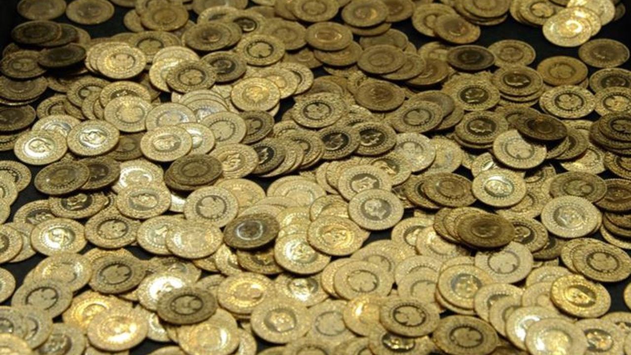 Altının kilogram fiyatı günü düşüşle kapattı