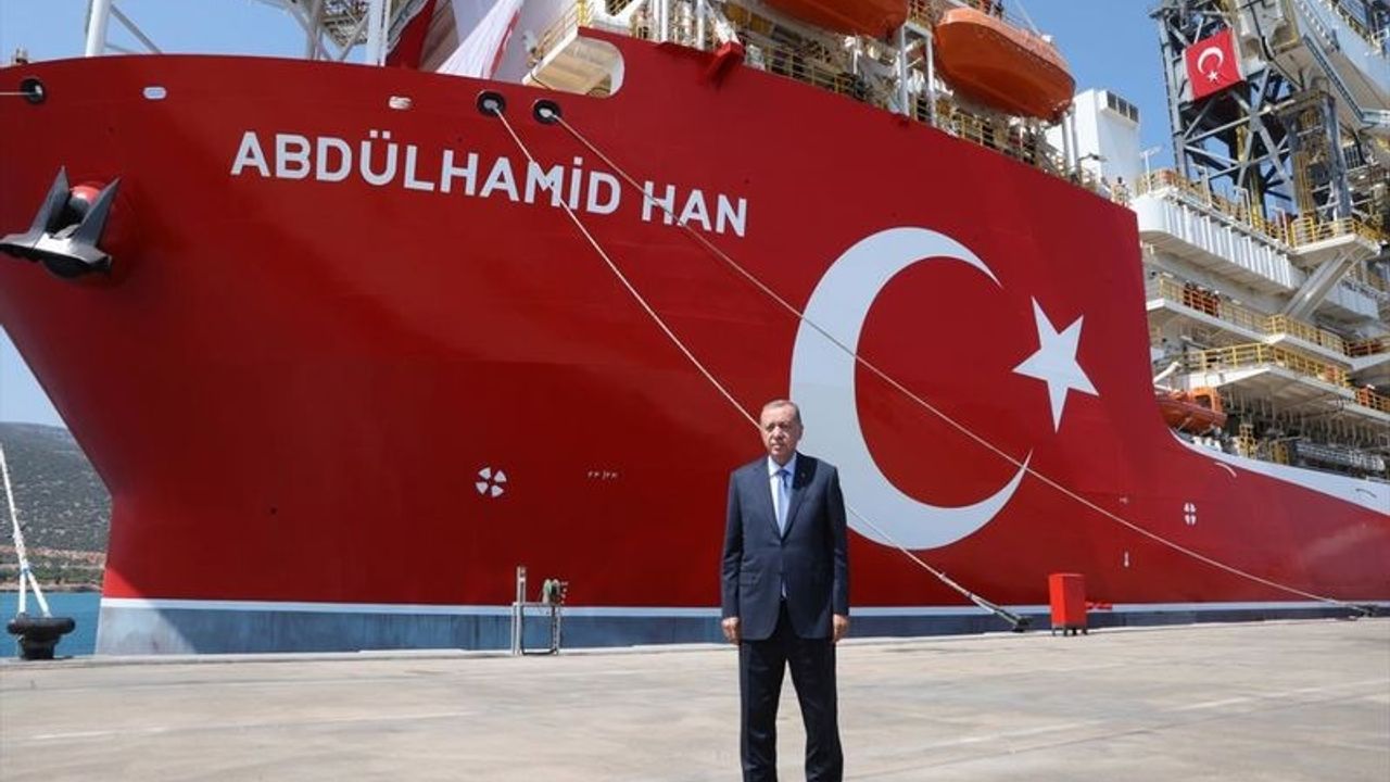 Erdoğan Abdülhamid Han sondaj gemisinin rotasını açıkladı: Kimseden izin alacak değiliz