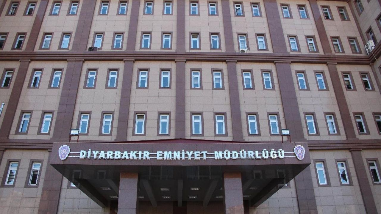 Diyarbakır’da terör operasyonu kapsamında 42 kişi gözaltına alındı