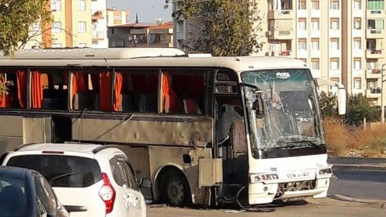 İKM'leri taşıyan servis aracına saldıran teröristler İzmir'de yakalandı
