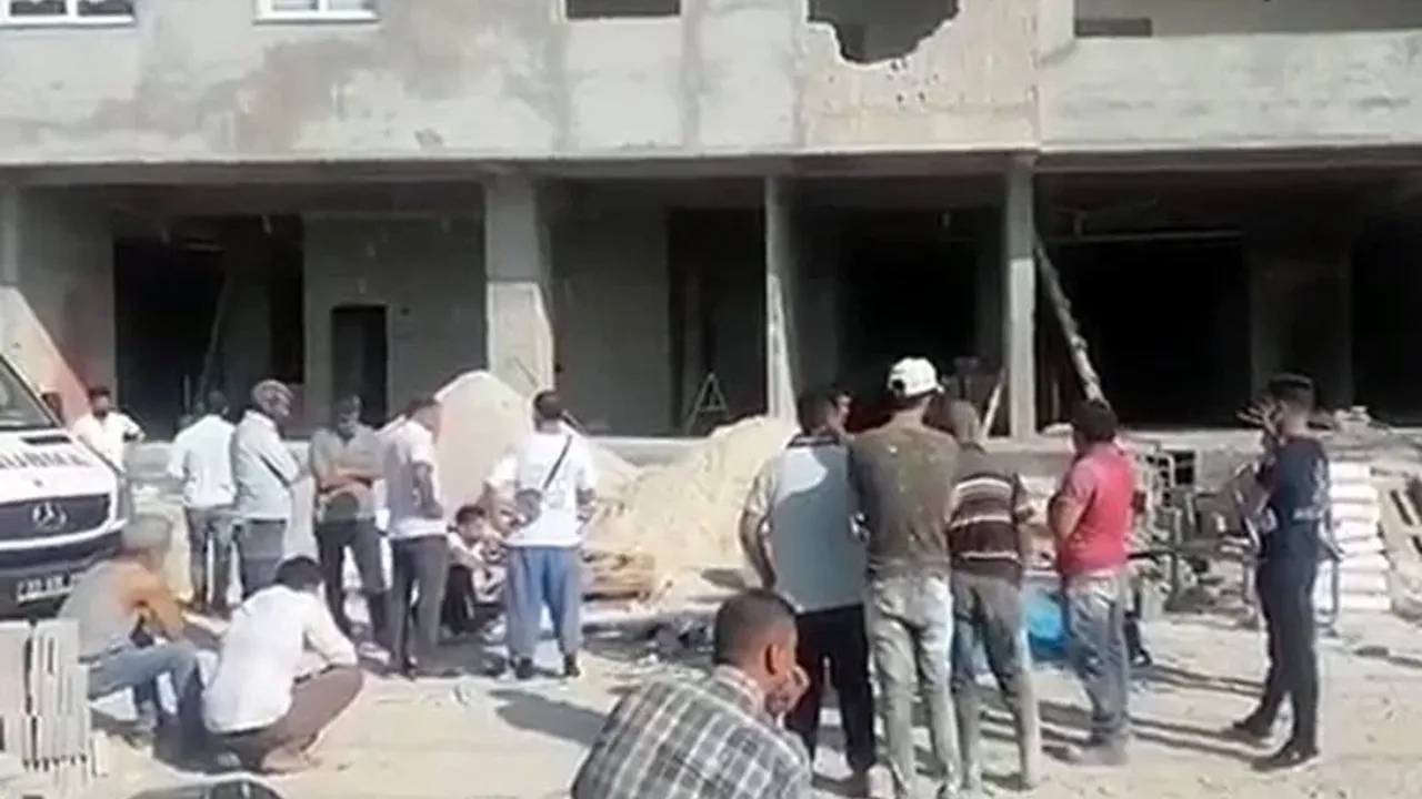 Mersin'de inşaat kazası! Kafasına kalas düşen işçi hayatını kaybetti