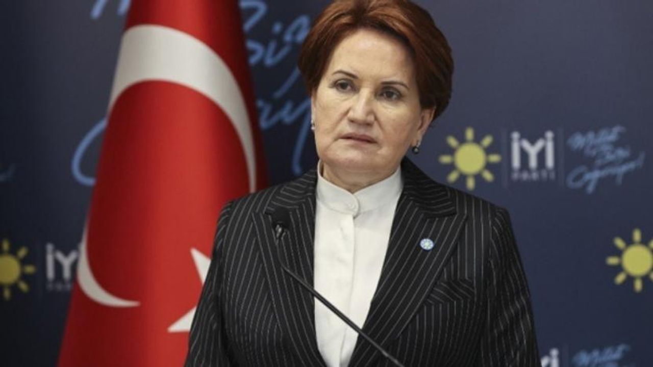 Saygı Öztürk Meral Akşener'in 'Cumhurbaşkanı' adayını açıkladı