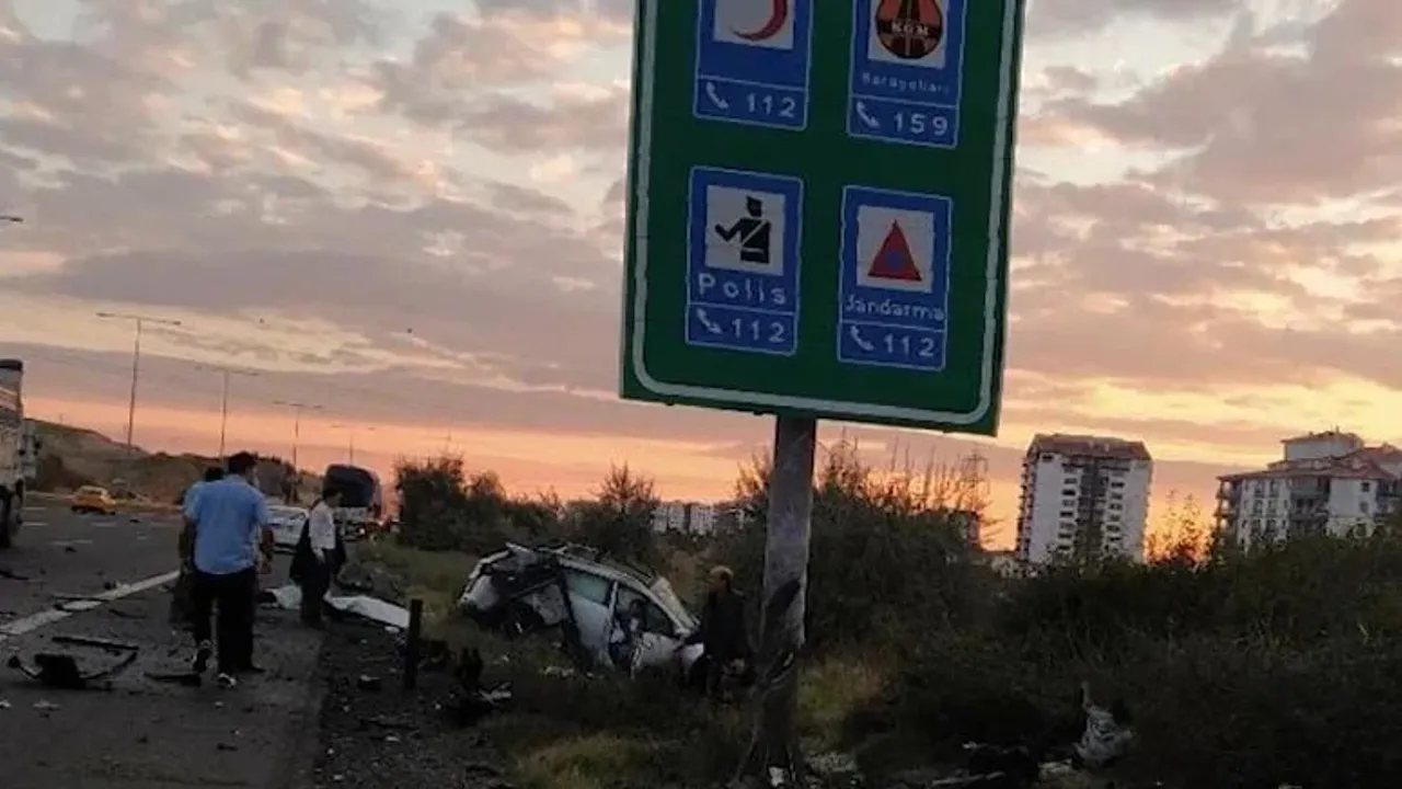 Ankara çevre yolunda korkunç kaza: 1 kişi hayatını kaybetti, 2 kişi yaralandı