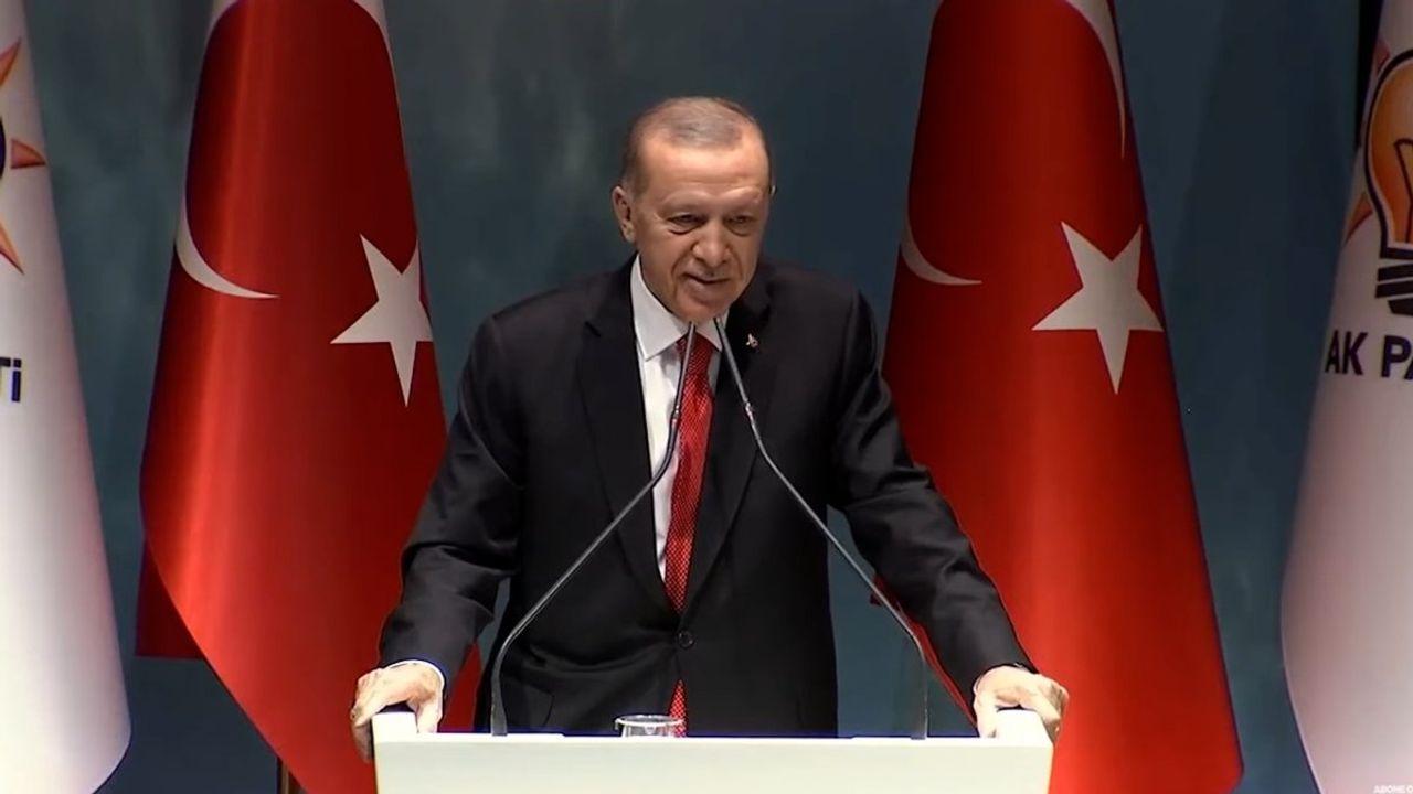 Cumhurbaşkanı Erdoğan: CHP lideri Bakan Varank'tan bayağı çekiniyor ya
