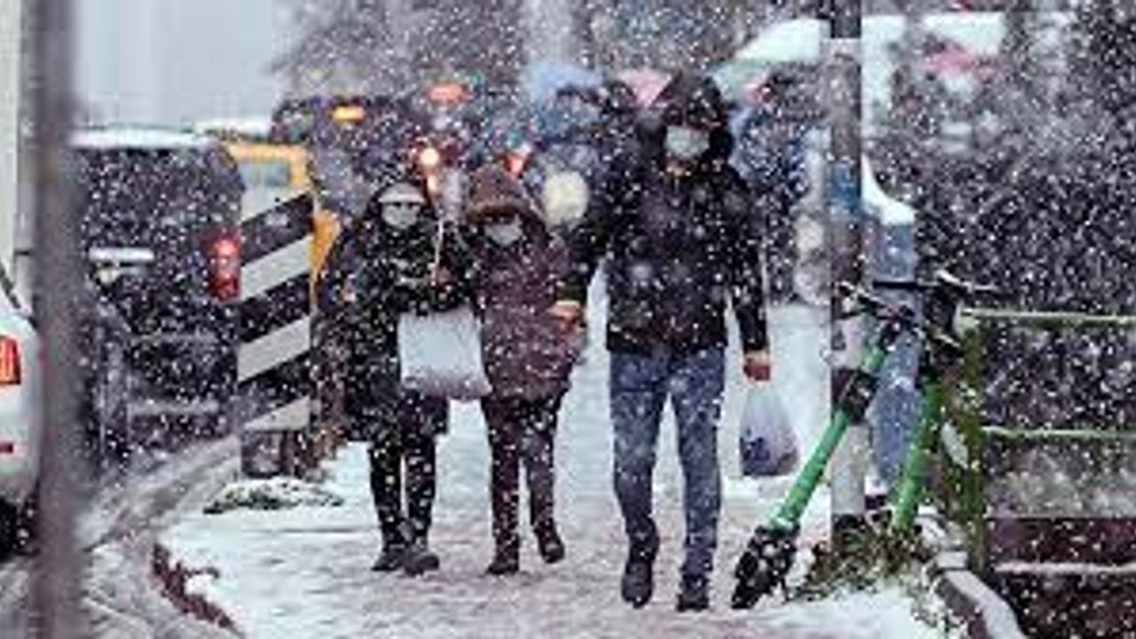 İstanbullular dikkat! Kar fena bastıracak! Tarih belli oldu
