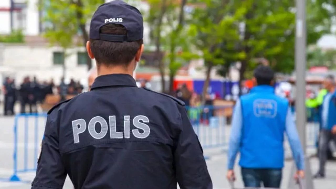 EGM duyurdu: Polisler MEB sınavlarında oturum başı ücret alacak