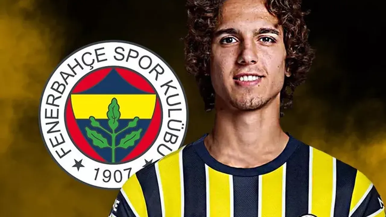 Fenerbahçe bir transferini de Barcelona'dan getirdi! Emre Demir, Fenerbahçe için İstanbul'a geldi...