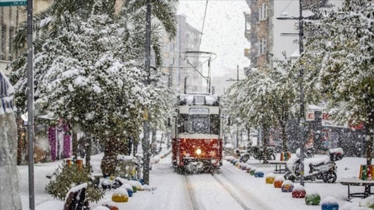 İstanbul için kar yağışı tarihi verildi: 3-6 Şubat tarihlerinde kar yağacak…