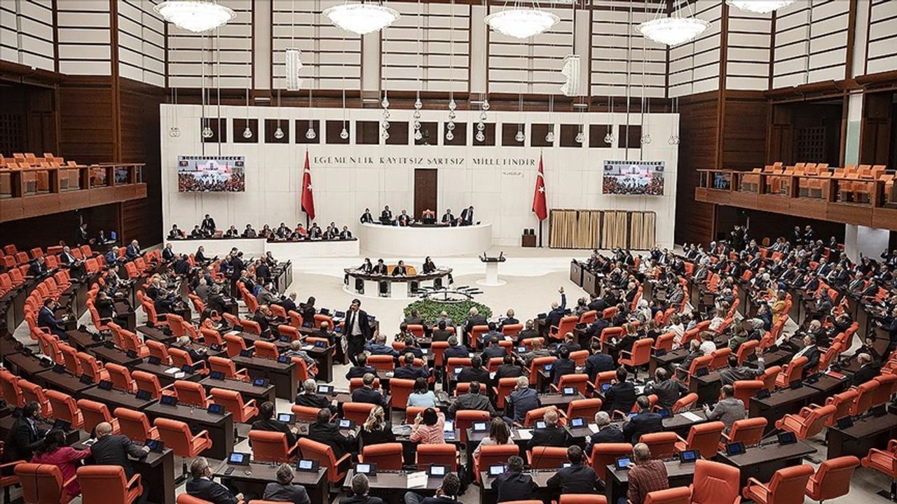 56 milletvekili 3 dönem kuralına takılıyor! Cumhurbaşkanı Erdoğan istisna uygulayacak mı?