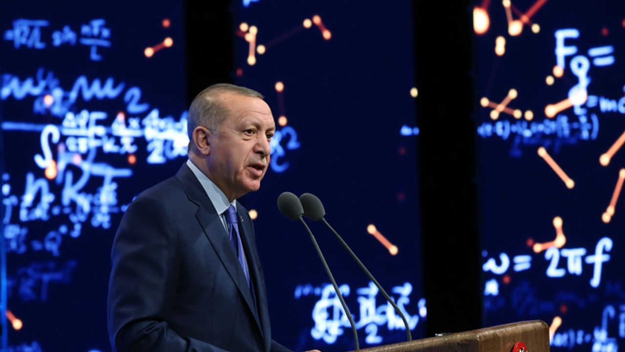 Cumhurbaşkanı Erdoğan gençlerle beraber! “Z kuşağı” açıklaması ne oldu?