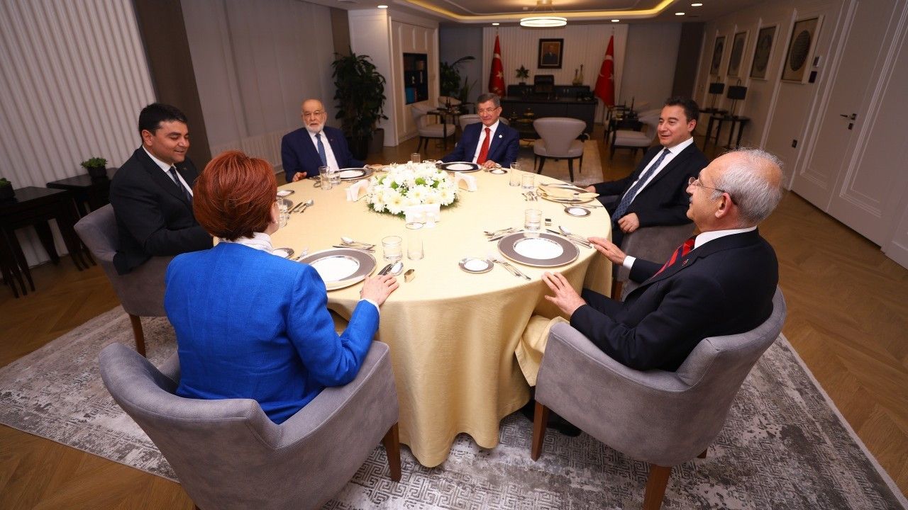 Altılı Masa lideri: Kılıçdaroğlu'nun 'Ben Kemal, geliyorum!' sözleri adaylığa niyeti olduğunu ortaya koydu