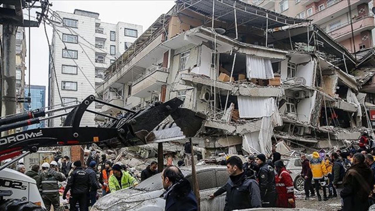 İçişleri Bakanlığı tarafından depremzedelere yapılacak yardımlar açıklandı