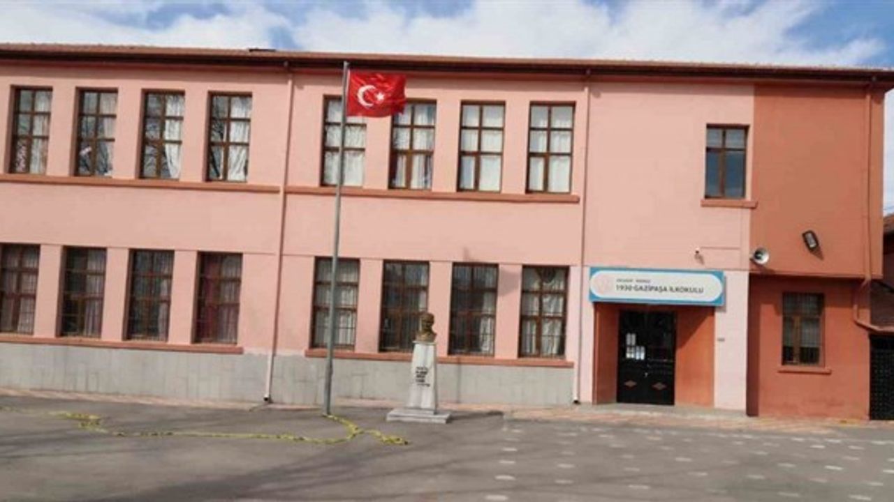 Aksaray'da riskli görülen 3 okulun öğrencileri, başka okullara nakledildi